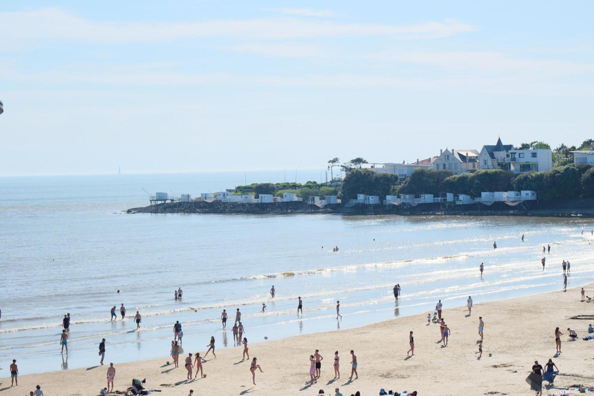 Appartement Avec Balcons Vue Mer A Pontaillac Royan Exterior photo
